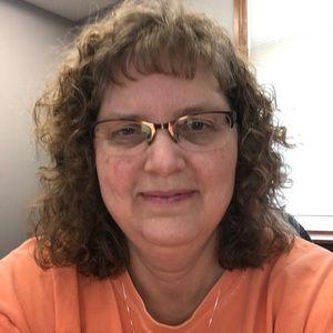 Meet your Posher, Carla